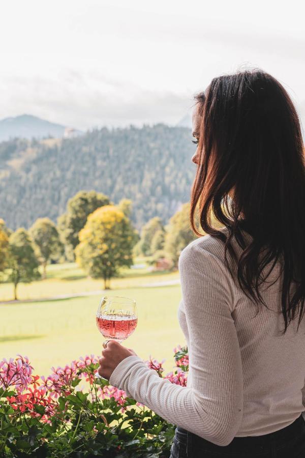 Bio Hotel Feistererhof - Charmant Naturlich Seit 1448 Ramsau am Dachstein Bagian luar foto
