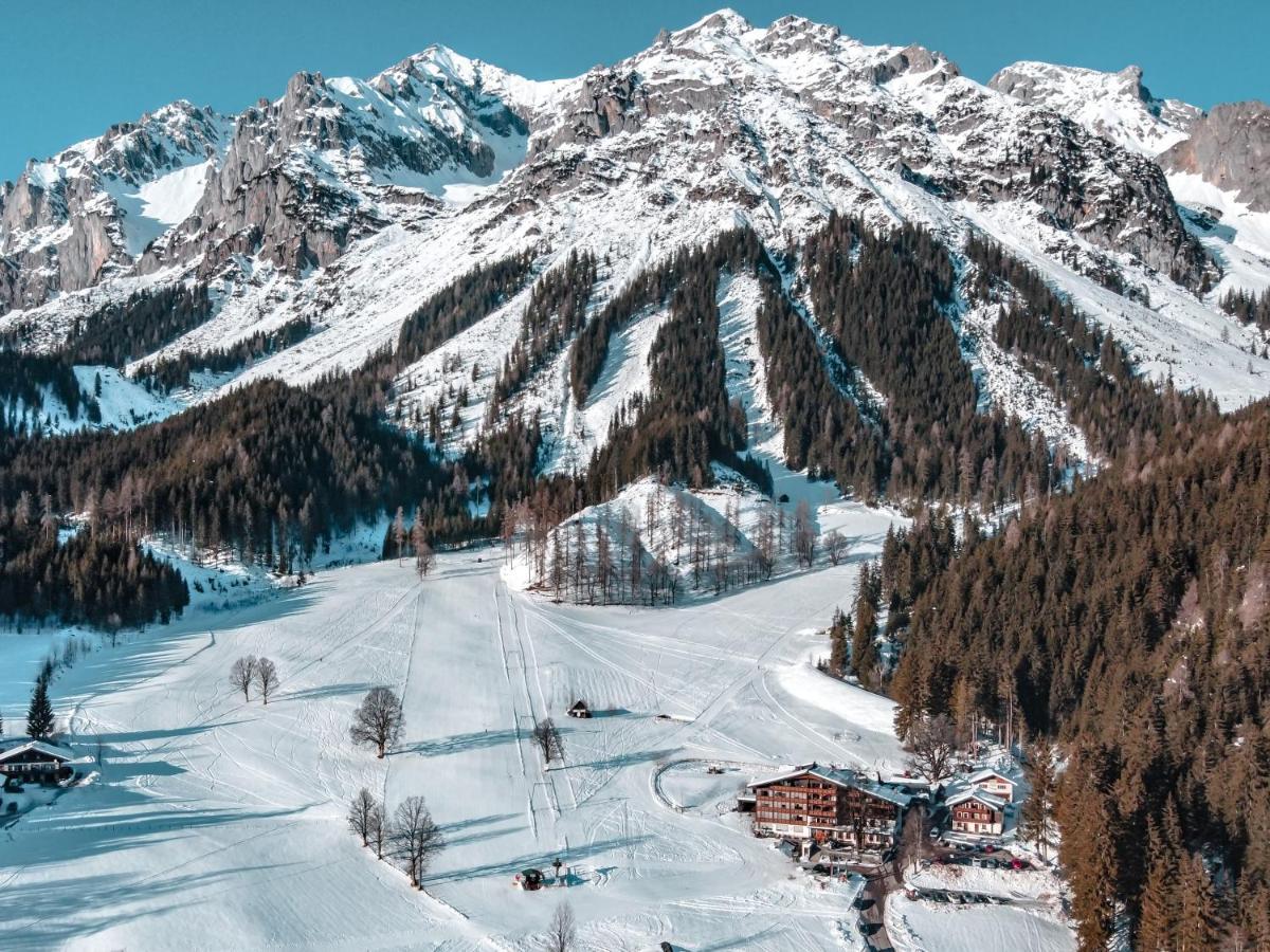Bio Hotel Feistererhof - Charmant Naturlich Seit 1448 Ramsau am Dachstein Bagian luar foto